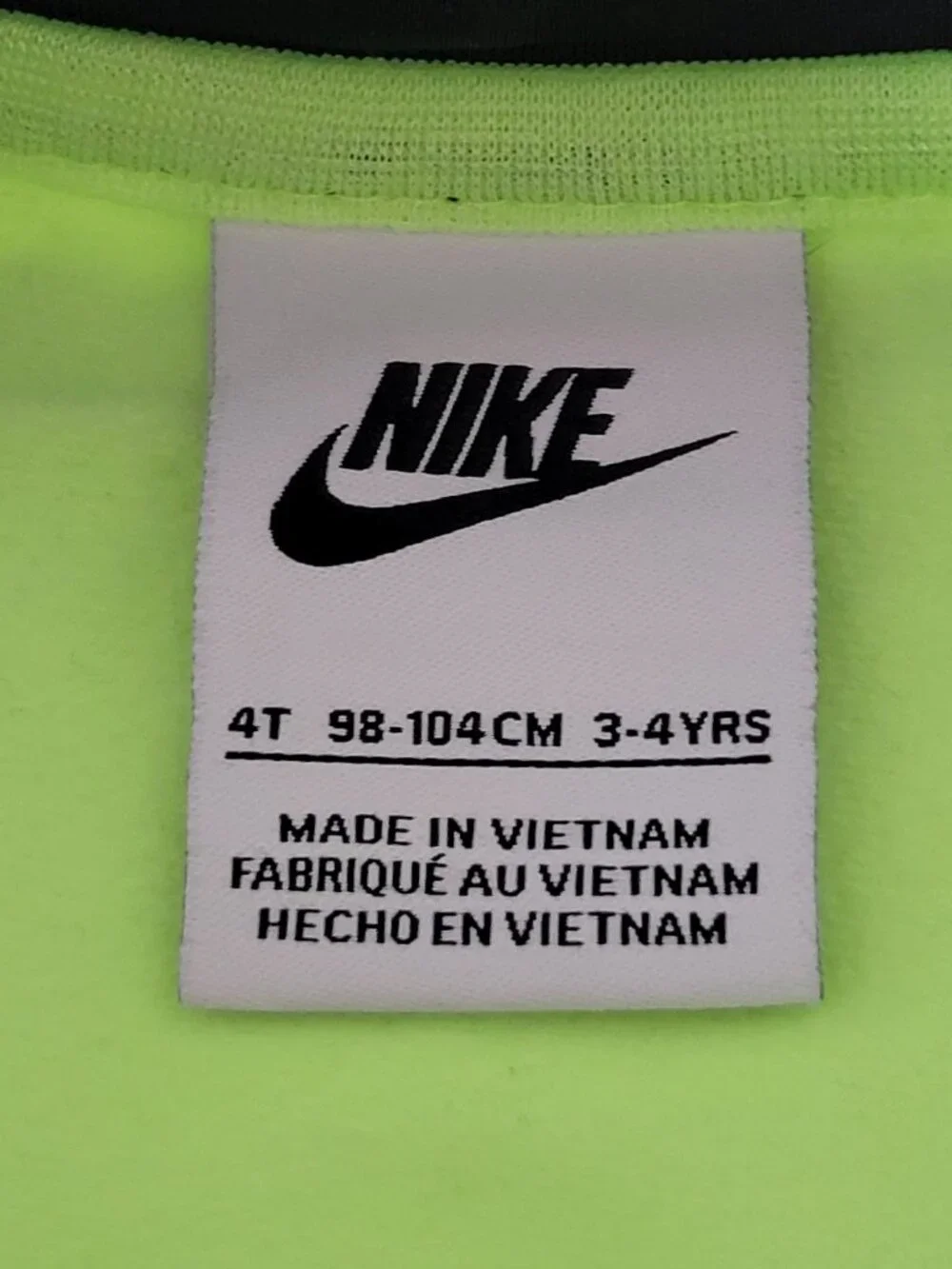 Nike Toddler 2 Piece Track Suit Black/White/Neon Green Size 4T